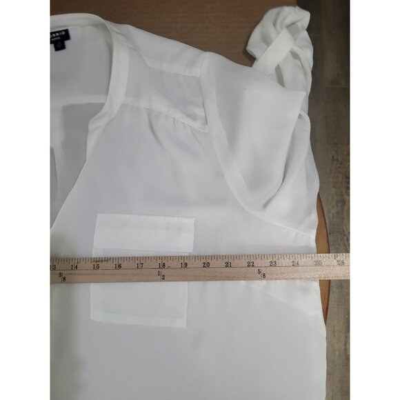 TORRID Women's SZ 2 Harper Georgette Roll Tab Blouse White Flowy Minimalist - Picture 4 of 8